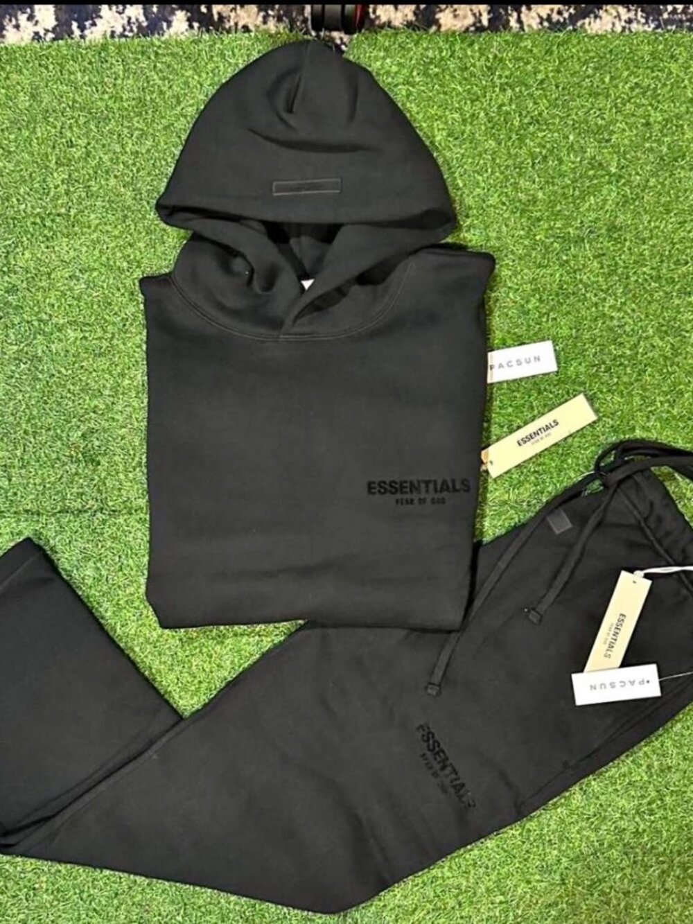 Essentials X small Black uncuffed set
